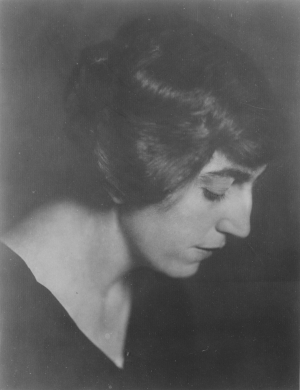 Emma Lübbecke-Job